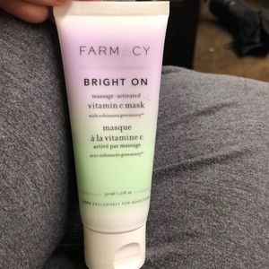 Farmacy bright on massage vitamin c mask
